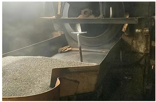 农村财富秘籍：开办独特花生榨油作坊_变废为宝！-资源网站